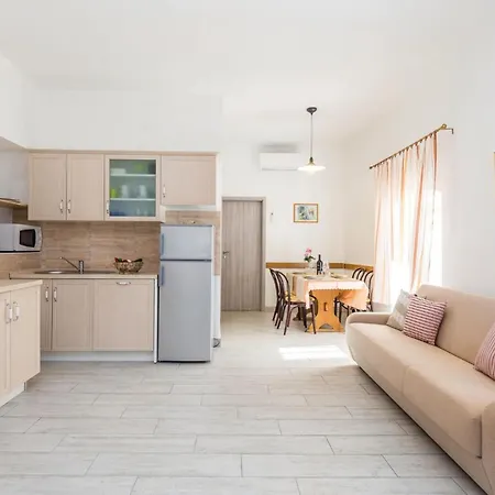 2 Bedroom Gorgeous Home In Moscenicka Draga Martina