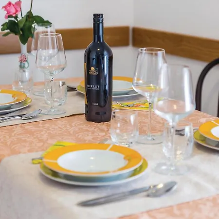 2 Bedroom Gorgeous Home In Moscenicka Draga Holiday home