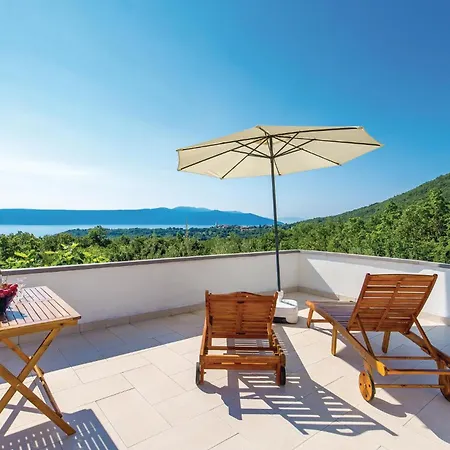 Holiday home 2 Bedroom Gorgeous Home In Moscenicka Draga *