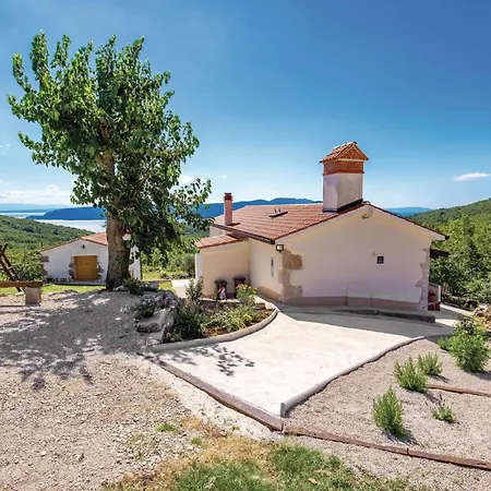 Holiday home 2 Bedroom Gorgeous Home In Moscenicka Draga Martina