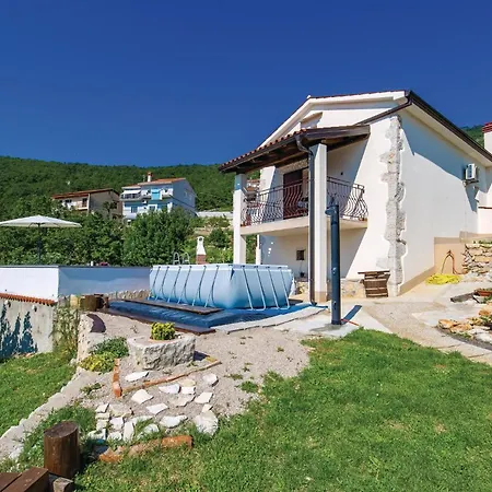 2 Bedroom Gorgeous Home In Moscenicka Draga Holiday home